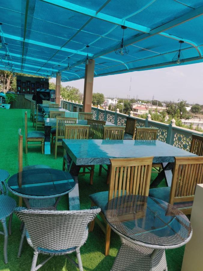 Hotel Virasat By Bookingcare Chhatarpur Exterior photo