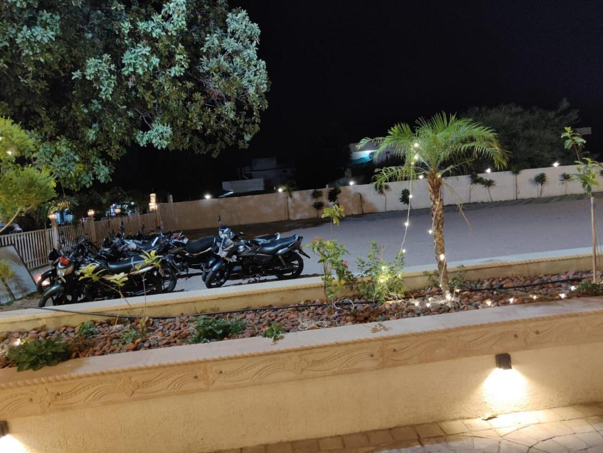 Hotel Virasat By Bookingcare Chhatarpur Exterior photo